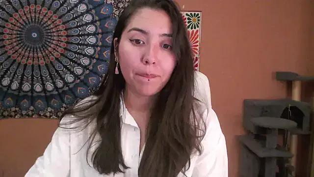 IntimateTales on StripChat 