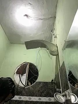 isanhaiaka — Fully naked