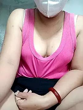 JinjinLy on StripChat 