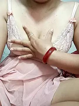 JinjinLy on StripChat 