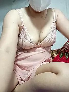 JinjinLy on StripChat 