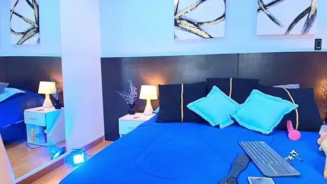 Kelly_Mature_ on StripChat 