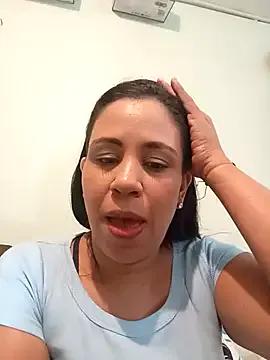 LeilaTaylor — juicy creamy pussyjuicy creamy pussy