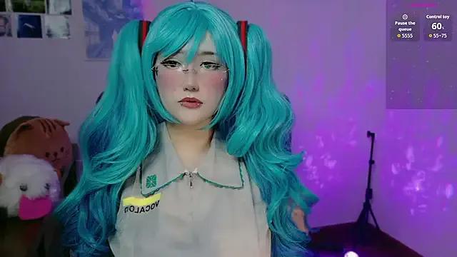 Livelle — Spank ass x10 + Win control 6 min