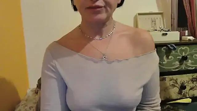 LovelyMia- — Private on StripChat