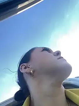 Luccreccia_ — Faites moi vibrer en extrieur 