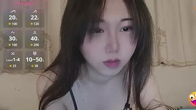 mimi-yangyang on StripChat 