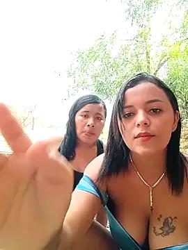 Naugthy-Mey — Oil show on my tits