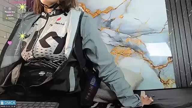 nena_cupcake_ on StripChat 