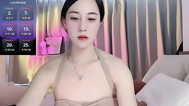 newwell on StripChat 