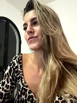 nicole_98 — STRIP OFF NUDA NAKED AND MASTURBATE