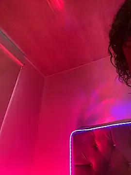 NINA_18_YEARS on StripChat 