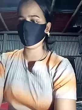 Sexy-Binita — 14 Pro Max