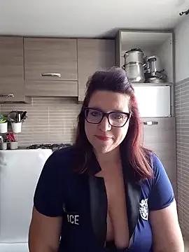 SinfulMarkedQueens — Scissor