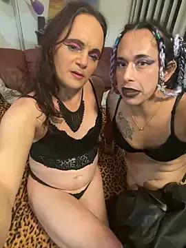 tsashelayamylynzy — Get naked